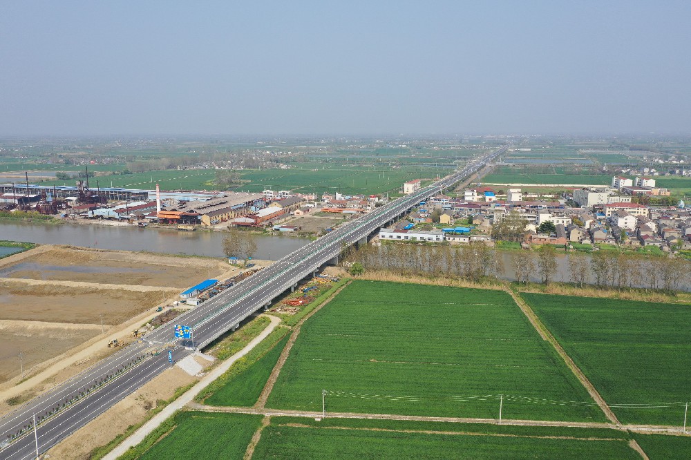 高郵333省道東段改擴(kuò)建工程三陽河大橋